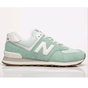 New Balance Retro 574 size 8.5
